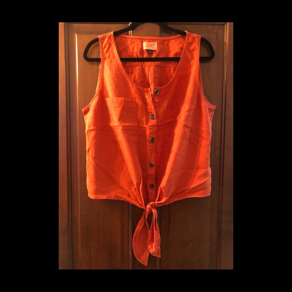 Sleeveless Tie-Front Top